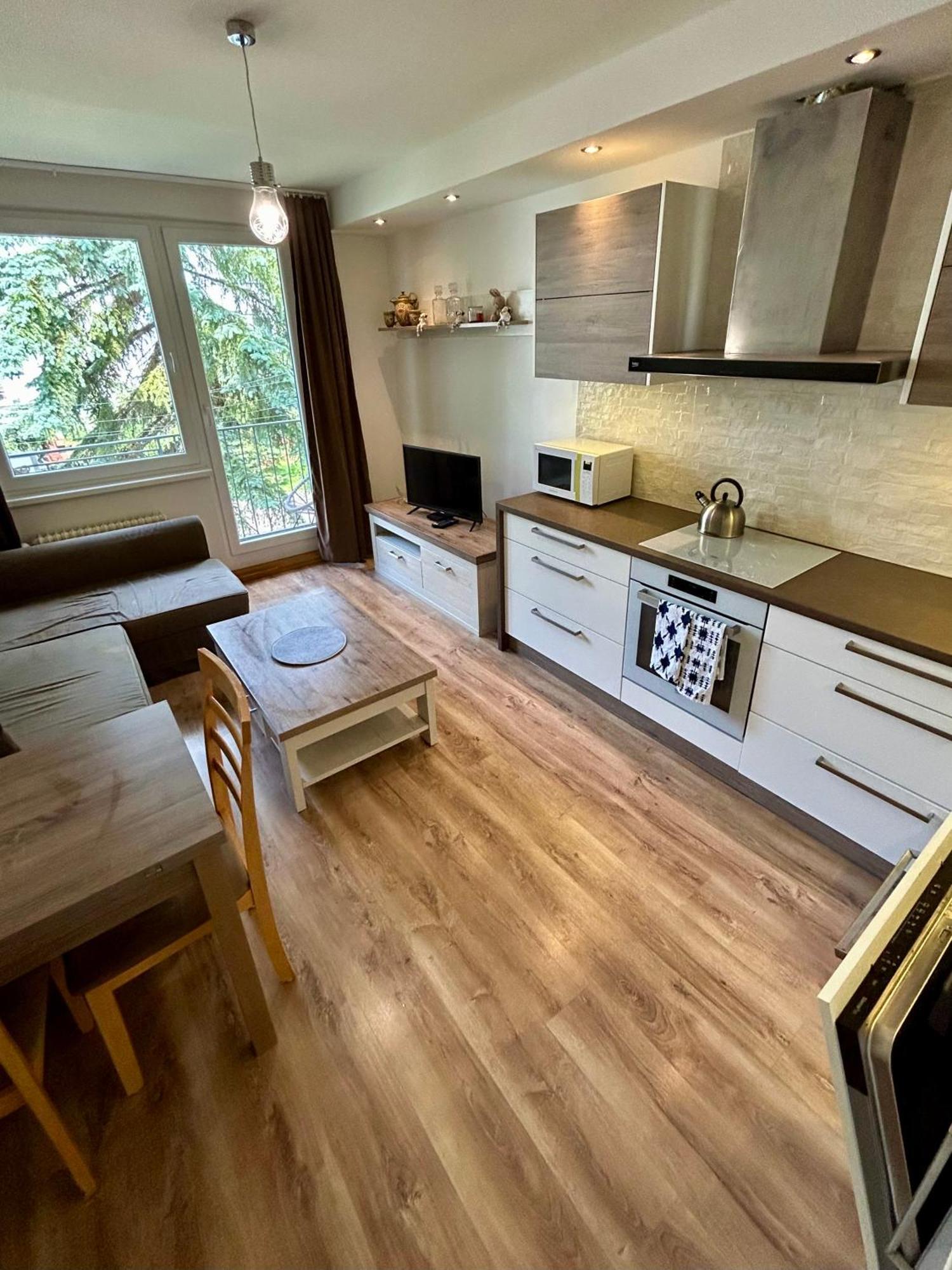 Apartman Lucky, Bojnice ปริเอวิดซา ภายนอก รูปภาพ